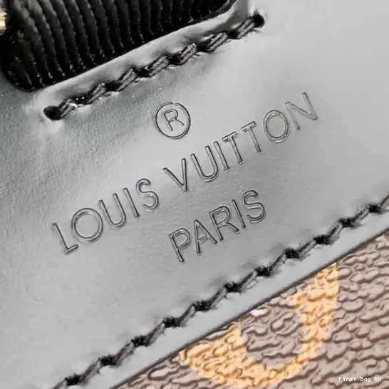 Firstbag JOSH Louis Vuitton 0706